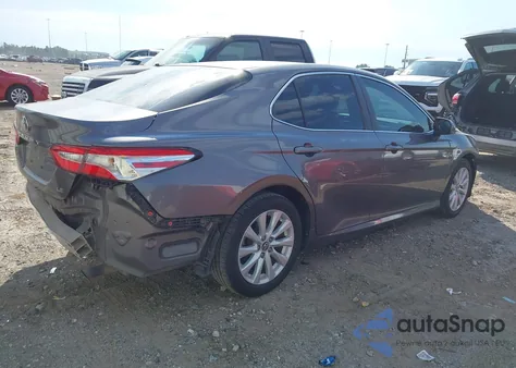 2018 Toyota Camry Le from USA, damaged, VIN 4T1B11HK8JU586969